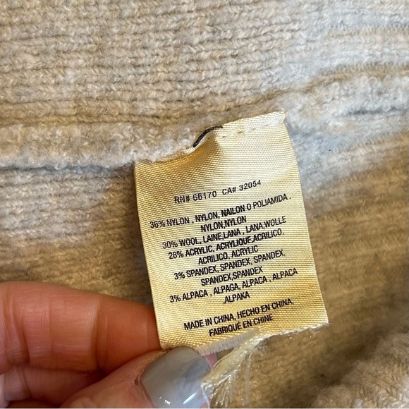 Anthropologie MOTH Exposed Seam Oversized Wool Blend Crewneck Sweater Sz XS Fall - Picture 9 of 9